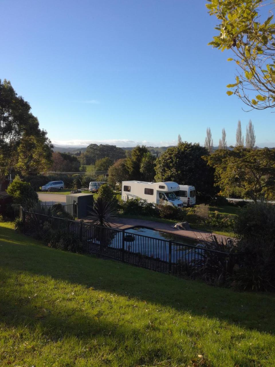 Junohall Backpackers Hostel Waitomo Caves Exterior photo