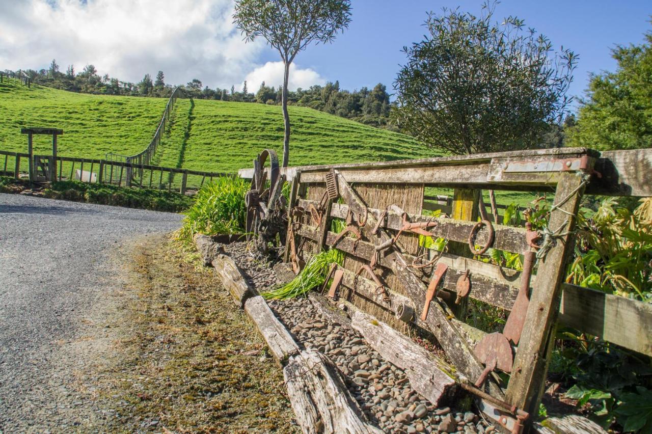 Junohall Backpackers Hostel Waitomo Caves Exterior photo